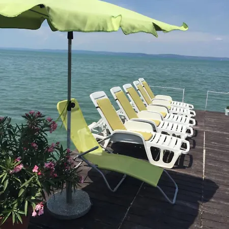 Casa vacanze Retro Balatonvilagos
